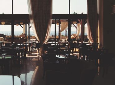 Happy Hour – Time to be Happy